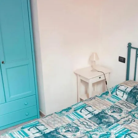 Il Grecale - The Cliff Retreat * Корнилья